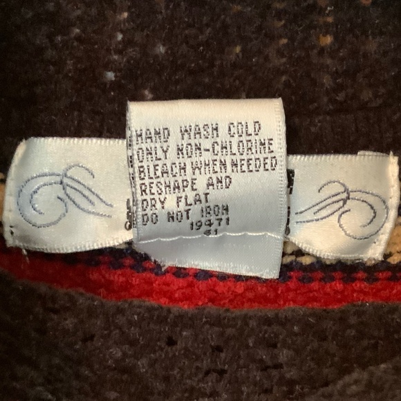 Segue - Vintage Velour Sweater With Lace Collar, Cuffs & Hem - Picture 6 of 6